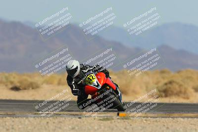 media/Mar-22-2025-CVMA (Sat) [[462c0ffedb]]/Race 13-Amateur Supersport Middleweight/